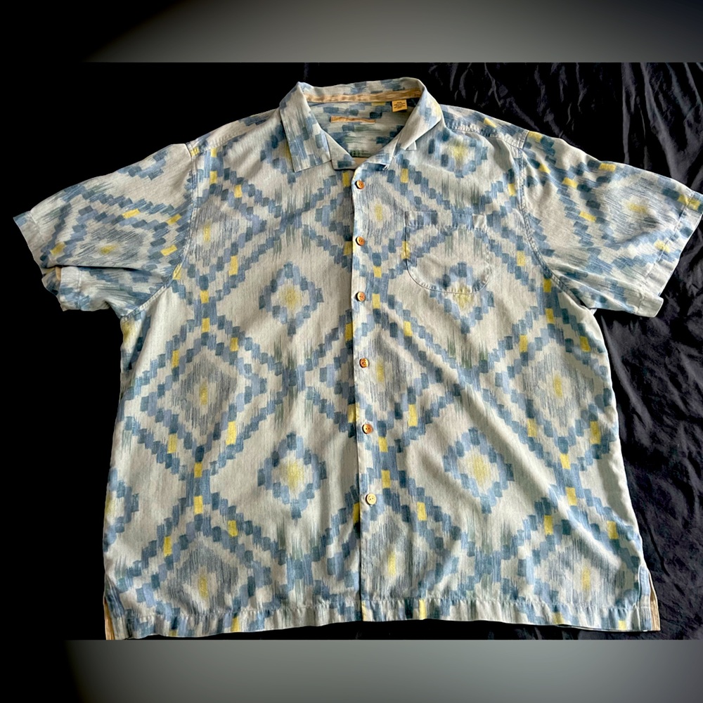 Tommy Bahama big and tall silk shirt. Size 2XB